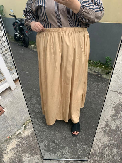 Rok Polos Coklat Muda Jumbo