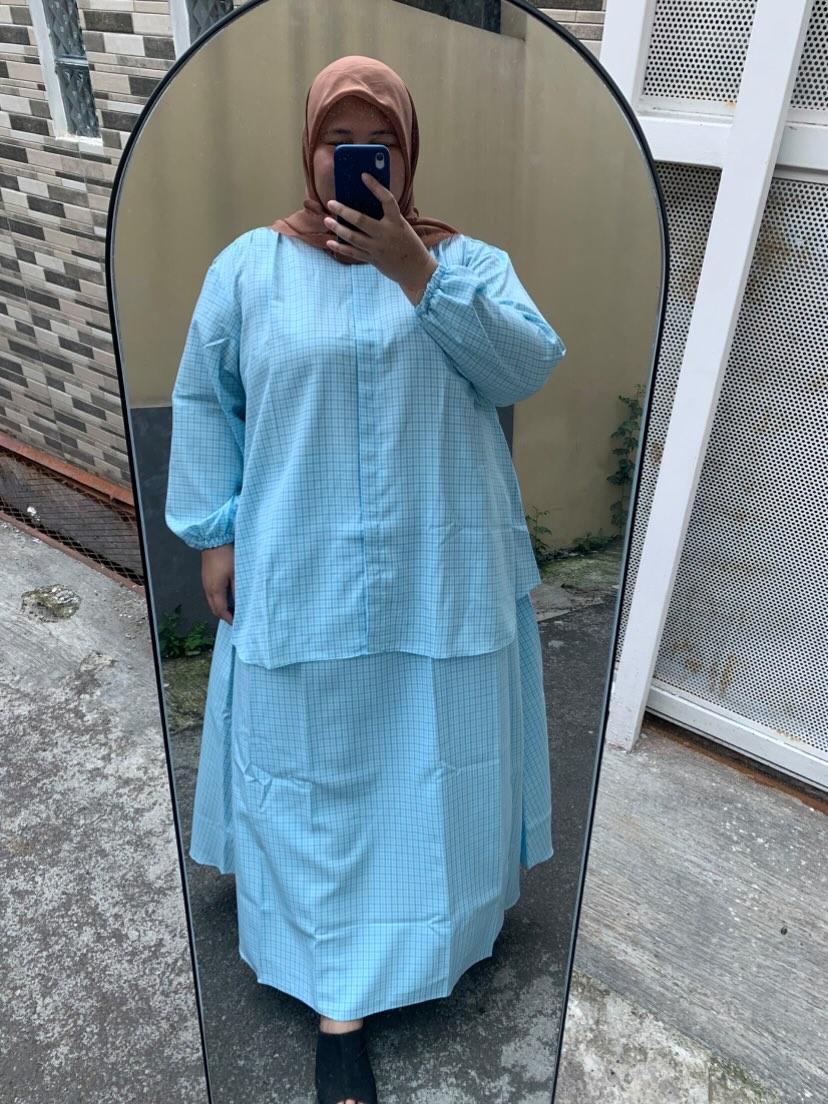 Setelan Rok Jumbo Kotak Biru